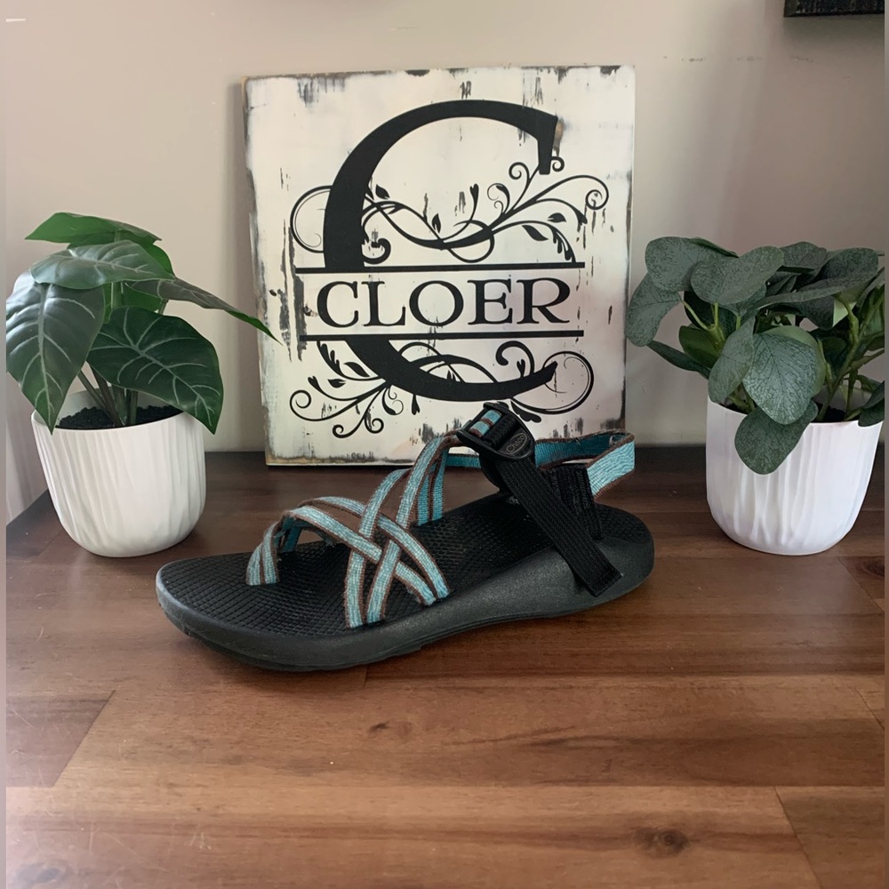 Vibram Chacos Women’s 10